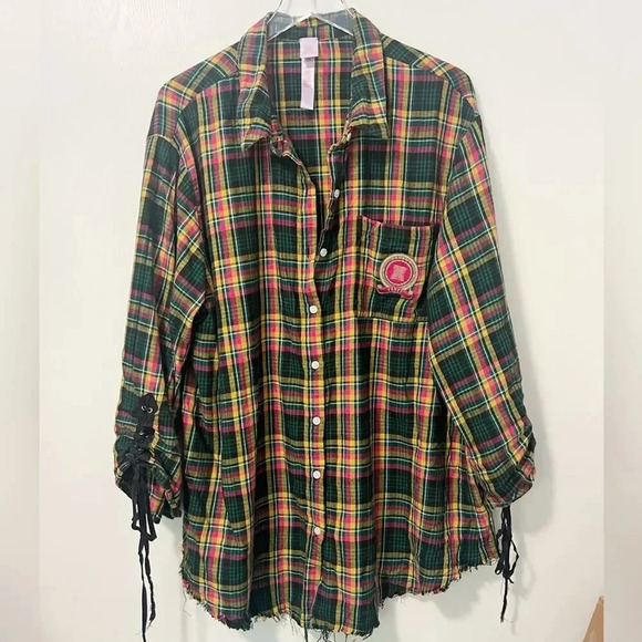 SAVAGE X FENTY Tied Up Tartan PJ Raw Hem Sleep Shirt in Pink Canterbury Plaid - Picture 4 of 9